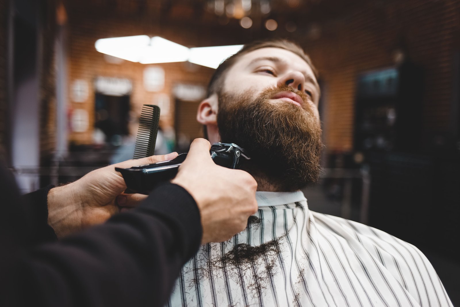 Tall · tisora i màquina — Bandidos Barbershop Andorra
