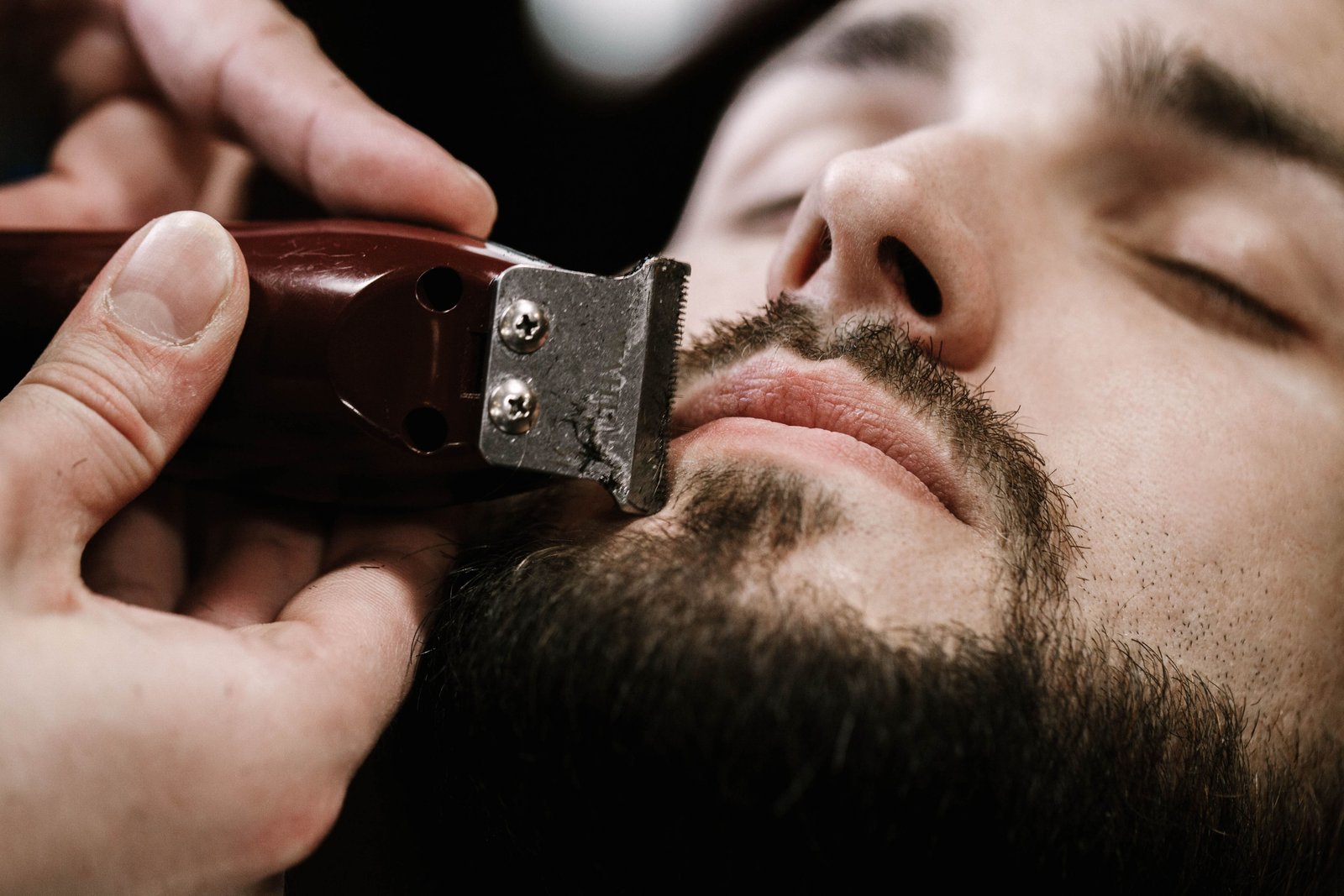 Afaitat · tovallola calenta — Bandidos Barbershop Andorra